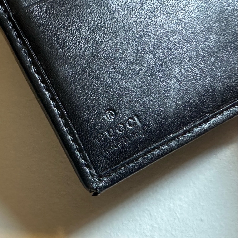 Gucci Compact Wallet - Picture 10 of 12